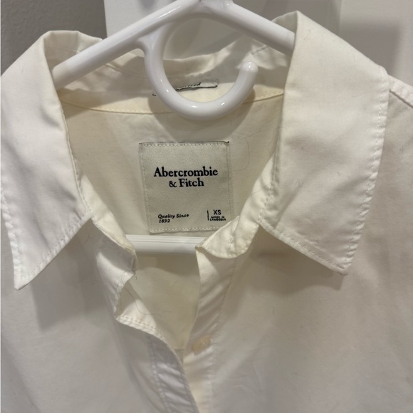 Abercrombie and fitch white button down blouse shirt - Picture 2 of 2